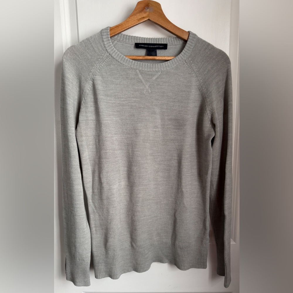 French Connection Grey Knit Sweater Women’s Medium – Chic Minimalist Staple